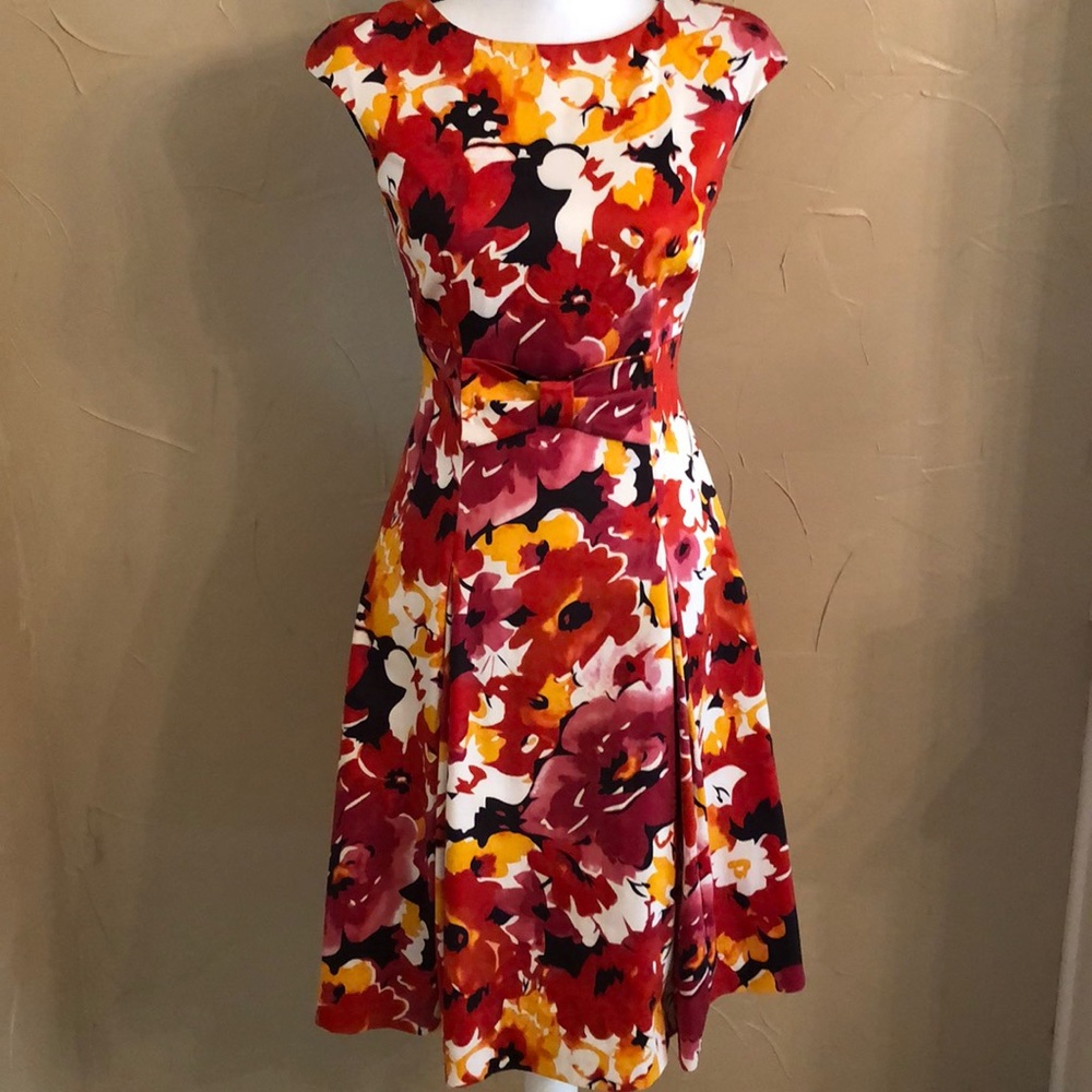 David Meister floral dress with bow detail, size 2